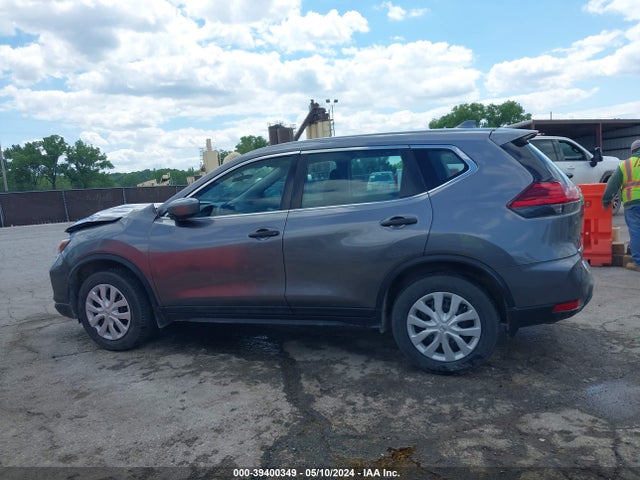 Nissan ROGUE S 2017 5N1AT2MV6HC836222 Image 14