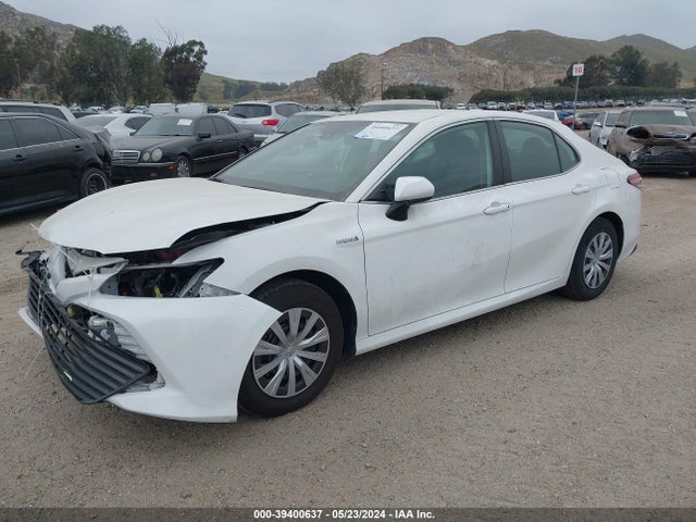 Toyota Camry Le Hybrid 2020 4T1C31AK7LU012889 Image 2