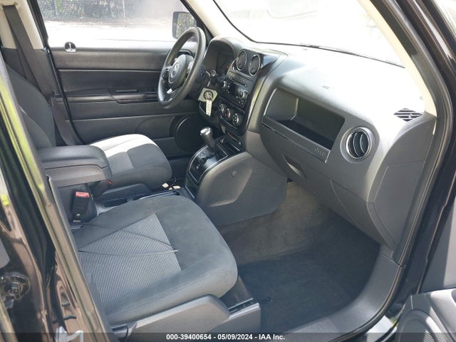 1C4NJPBA1FD399410 Jeep Patriot Altitude Edition