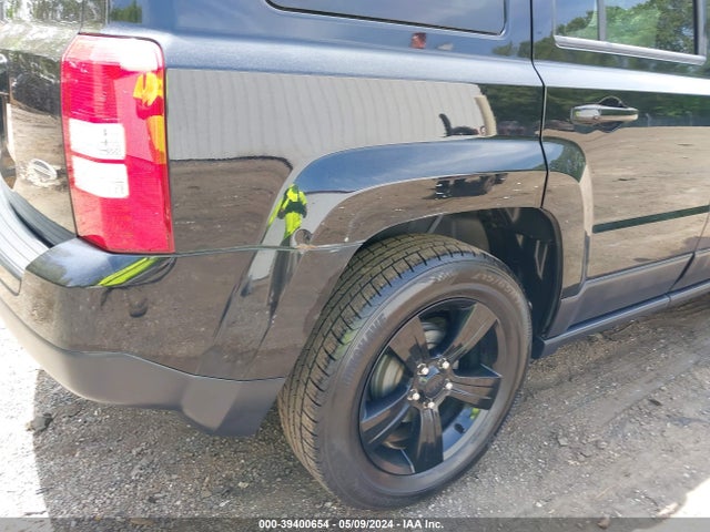 1C4NJPBA1FD399410 Jeep Patriot Altitude Edition