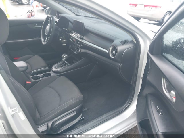 KIA Forte Lxs 2019 3KPF24AD2KE031886 Image 5