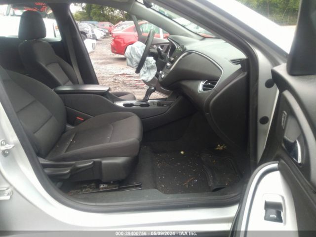 1G1ZD5ST3LF116092 Chevrolet Malibu Fwd Lt