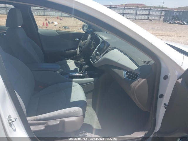 Chevrolet MALIBU LT 2018 1G1ZD5ST2JF133589 Image 5