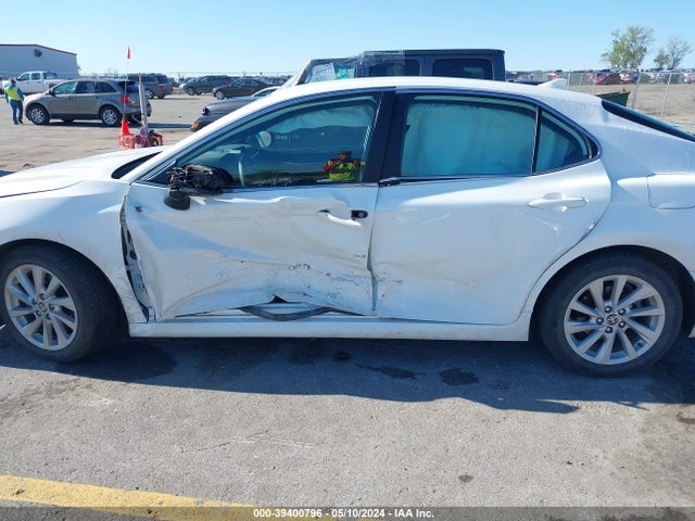 Toyota CAMRY LE 2021 4T1C11AK5MU452343 Image 14