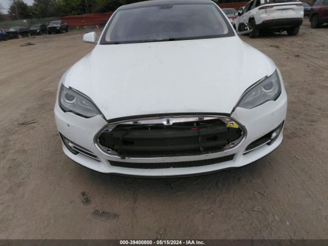 5YJSA1H12EFP33328 Tesla Model S P85