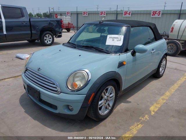 2011 MINI COOPER WMWZN3C53BT133738 Photo 1