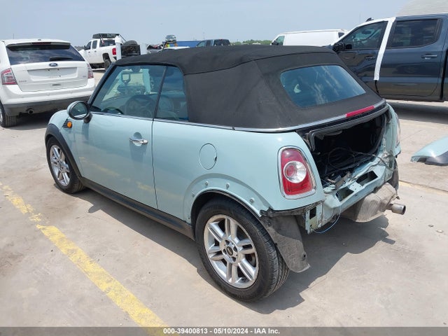 2011 MINI COOPER WMWZN3C53BT133738 Photo 2