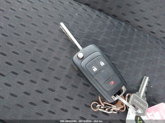 2GNALAEKXF1134143 Chevrolet EQUINOX LS