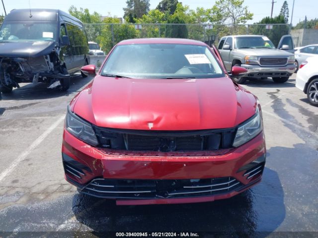 1VWAA7A39JC035443 Volkswagen Passat 2.0t R-line/2.0t S