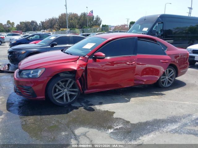 1VWAA7A39JC035443 Volkswagen Passat 2.0t R-line/2.0t S