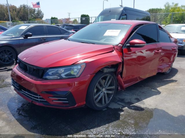 1VWAA7A39JC035443 Volkswagen Passat 2.0t R-line/2.0t S