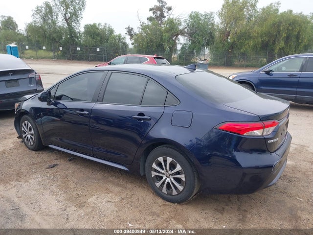 Toyota Corolla Hybrid Le 2022 JTDEAMDEXNJ051619 Image 3