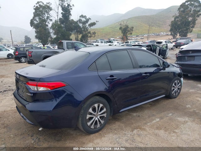 Toyota Corolla Hybrid Le 2022 JTDEAMDEXNJ051619 Image 4