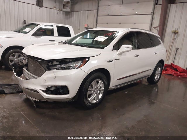 5GAERBKWXJJ171053 Buick Enclave Essence