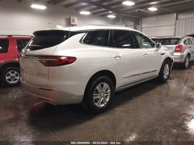 5GAERBKWXJJ171053 Buick Enclave Essence
