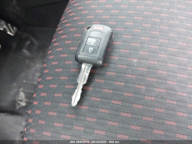 JA4AR3AU5KU030064 Mitsubishi Outlander Sport 2.0 Le