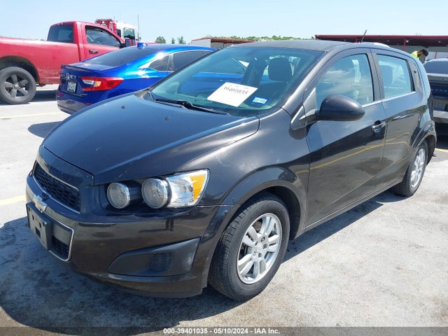 Chevrolet Sonic Lt Auto 2015 1G1JC6SH6F4121174 Image 2