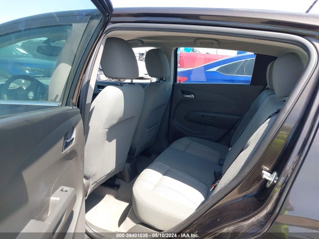 Chevrolet Sonic Lt Auto 2015 1G1JC6SH6F4121174 Image 8