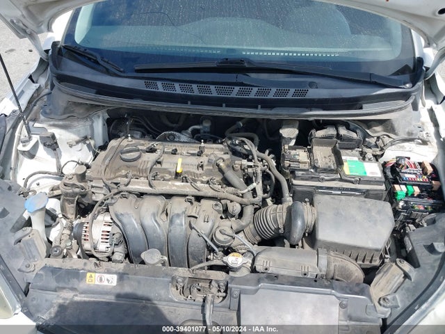 Hyundai ELANTRA SE 2015 5NPDH4AEXFH636108 Image 10