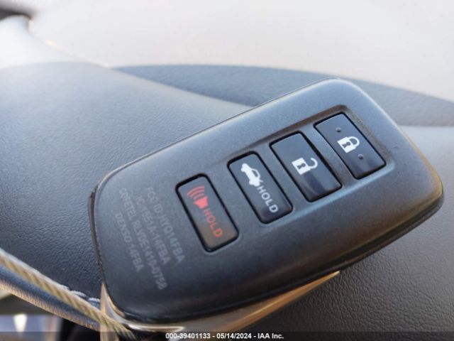 JTHDA1D27L5107603 Lexus IS 300