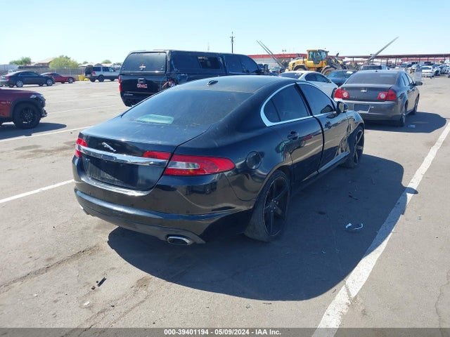2010 JAGUAR XF SAJWA0GB3ALR51647 Photo 3