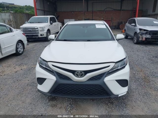 4T1B11HK9JU581098 Toyota CAMRY SE
