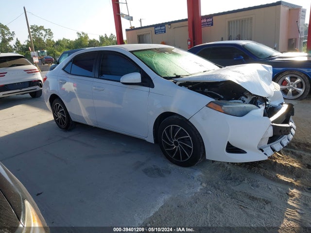 Toyota COROLLA LE 2017 2T1BURHE6HC836575 Image 13
