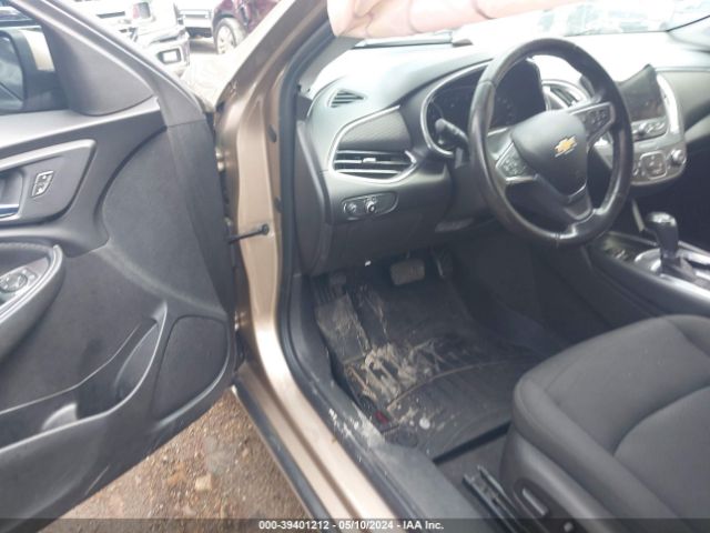 1G1ZD5ST7JF177166 Chevrolet MALIBU LT