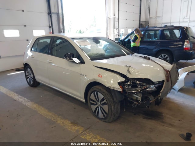 Volkswagen E-golf Se 2019 WVWKR7AU3KW909424 Image 1