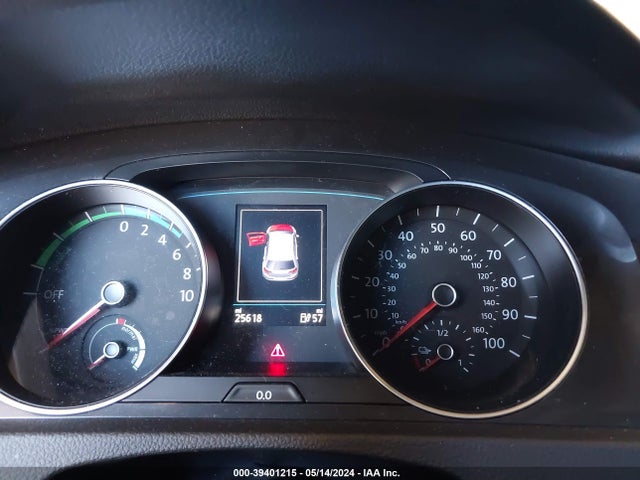 WVWKR7AU3KW909424 Volkswagen E-golf Se