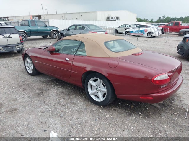 1999 JAGUAR XK8 SAJGX204XXC033073 Photo 2