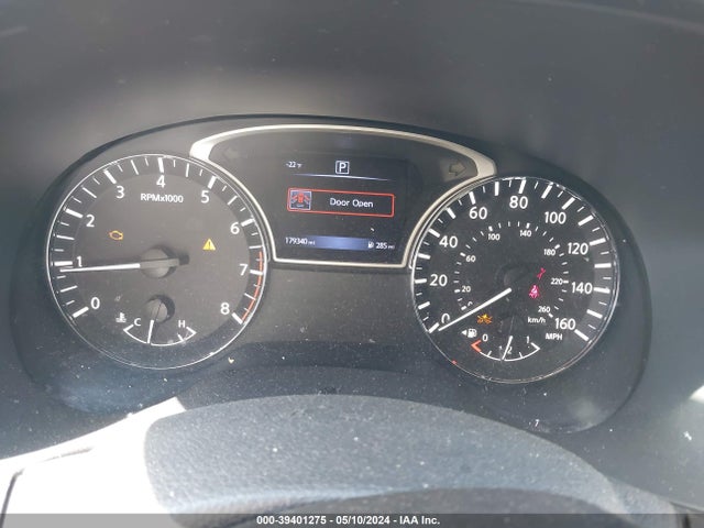 Nissan Pathfinder S 2018 5N1DR2MN7JC624785 Image 7