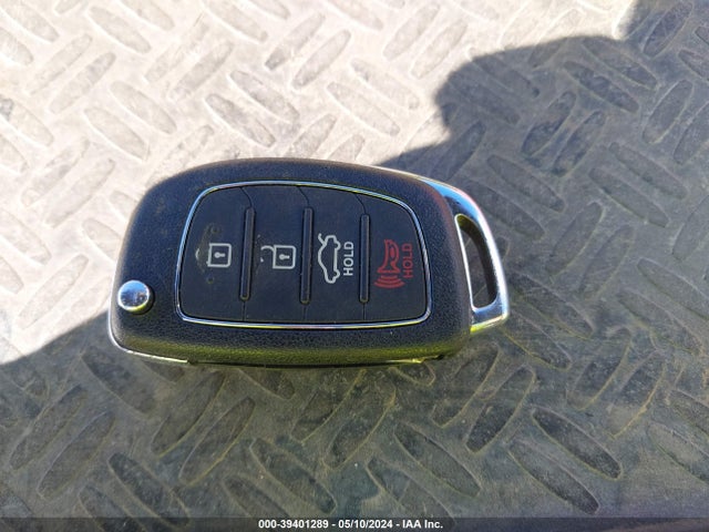 Hyundai SONATA SE 2016 5NPE24AF7GH316843 Image 11