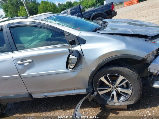 Toyota Rav4 Xle 2017 2T3WFREV3HW328313 Image 13