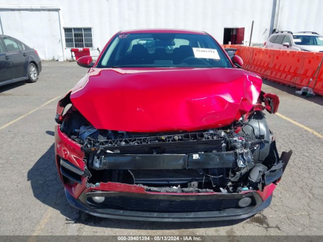 3KPF24AD9KE115669 KIA Forte Lxs