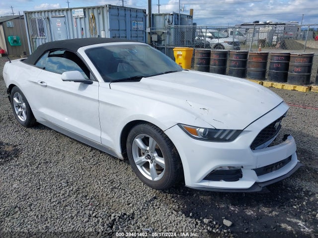 2016 1FATP8EM4G5261475 main image