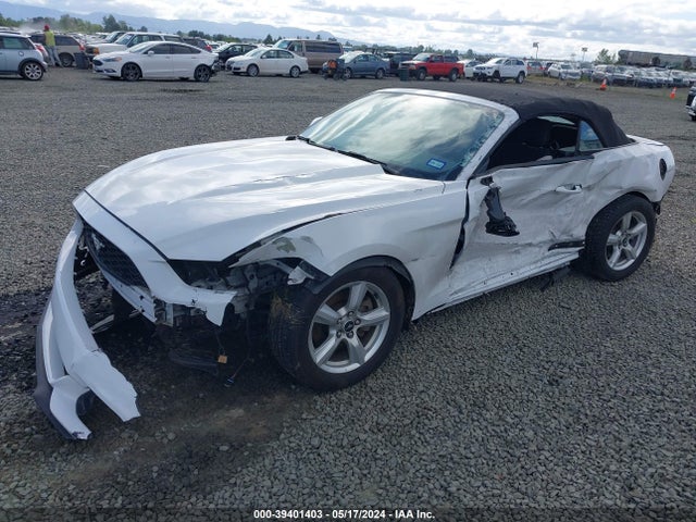 Ford Mustang V6 2016 1FATP8EM4G5261475 Image 2