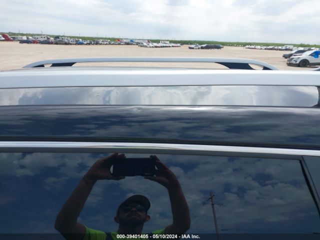 1C4PJLCB6KD248906 Jeep Cherokee Latitude Fwd