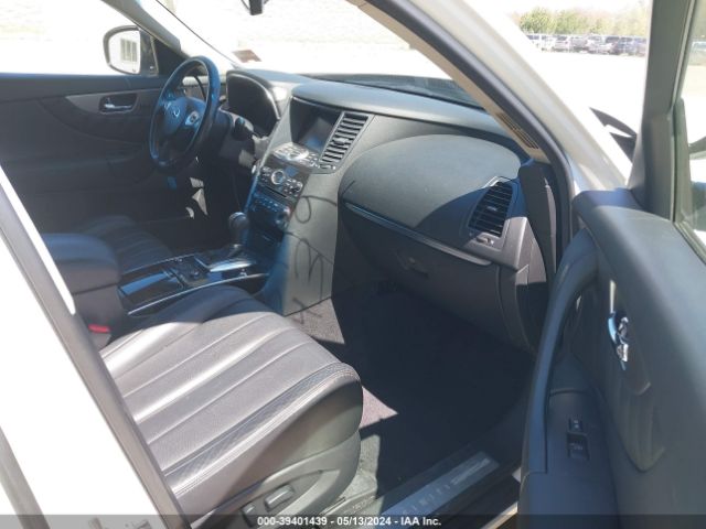 JN8CS1MW6GM400423 Infiniti QX70