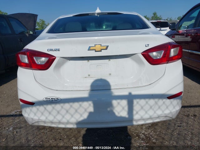 Chevrolet Cruze Lt Auto 2018 1G1BE5SM7J7247556 Image 16