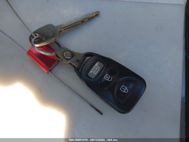 5NPDH4AEXGH678179 Hyundai ELANTRA SE