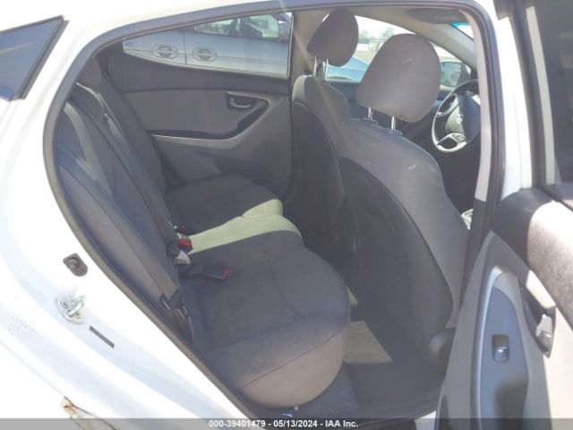 5NPDH4AEXGH678179 Hyundai ELANTRA SE