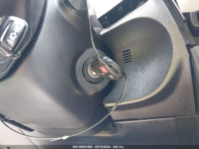 2T1BURHE8GC666508 Toyota Corolla Le Plus