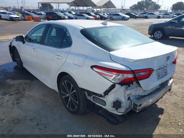 Toyota CAMRY SE 2020 4T1M11AK3LU936823 Image 3