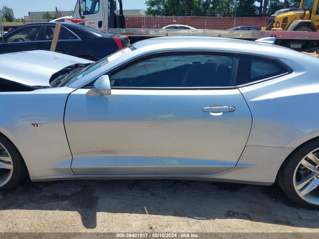 Chevrolet Camaro 1lt 2018 1G1FB1RS7J0133783 Image 14