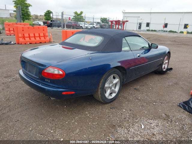 1997 JAGUAR XK8 SAJGX2746VC014863 Photo 3
