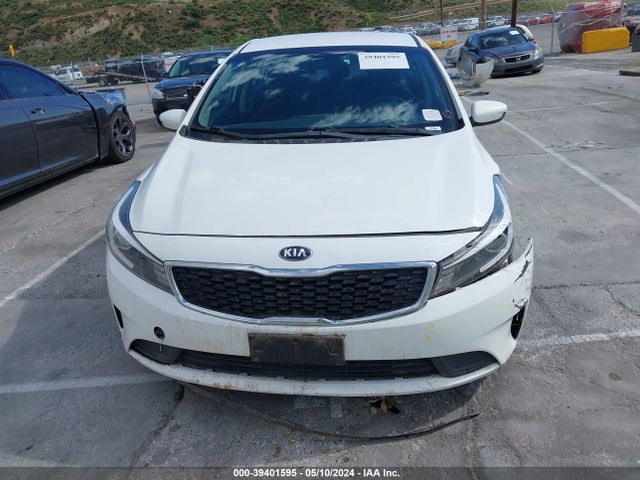 KIA FORTE LX 2018 3KPFK4A72JE268452 Image 12