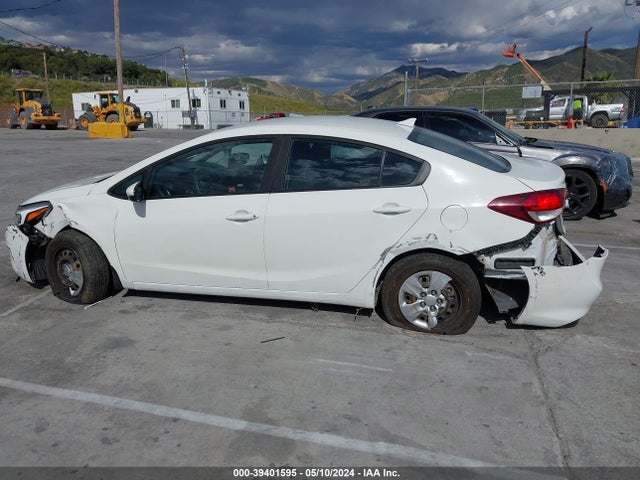 KIA FORTE LX 2018 3KPFK4A72JE268452 Image 14