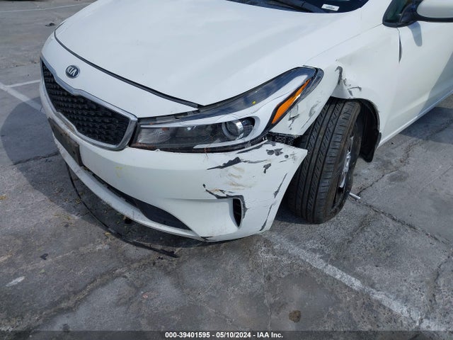 KIA FORTE LX 2018 3KPFK4A72JE268452 Image 6