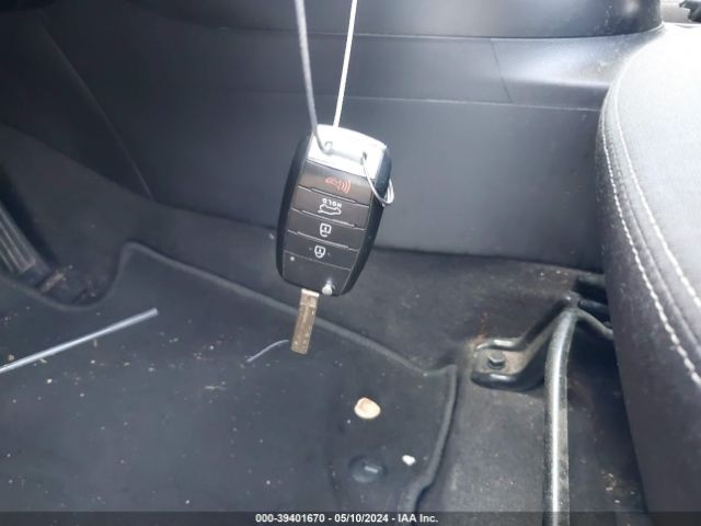 KNDJN2A25F7806398 KIA Soul